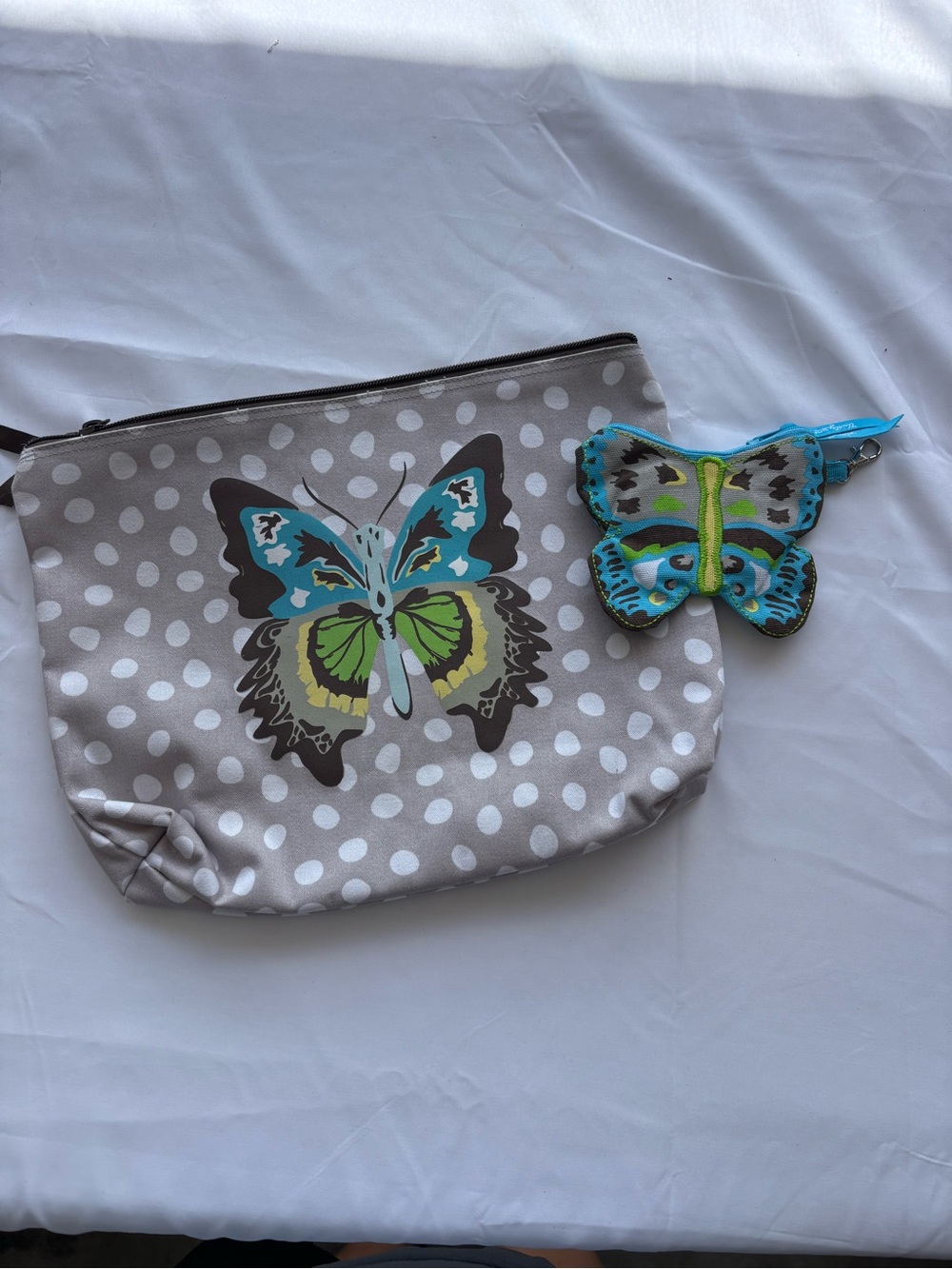 thirty-one Gray Polka Dot Butterfly Pouch with Blue & Green Butterfly wallet